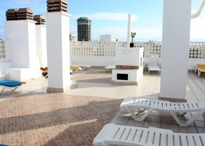 Catalina Park Apartment